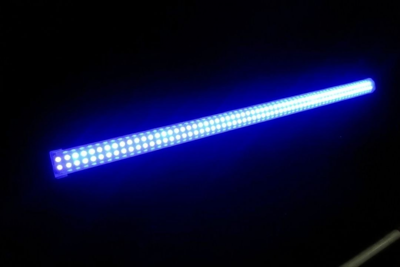 Barra de LED 1 Metro: Como Escolher e Instalar para Iluminação Perfeita